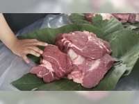 Masjid Moetiah Blora, Manfaatkan Daun Jati untuk Bungkus Daging Kurban