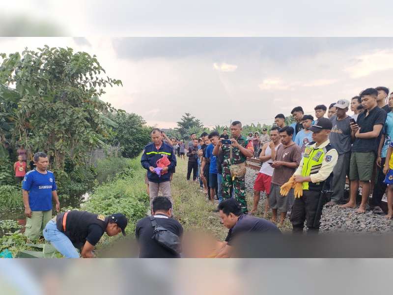 Bermain Layang-layang, Seorang Anak di Bojonegoro Meninggal Tertabrak Kereta Api