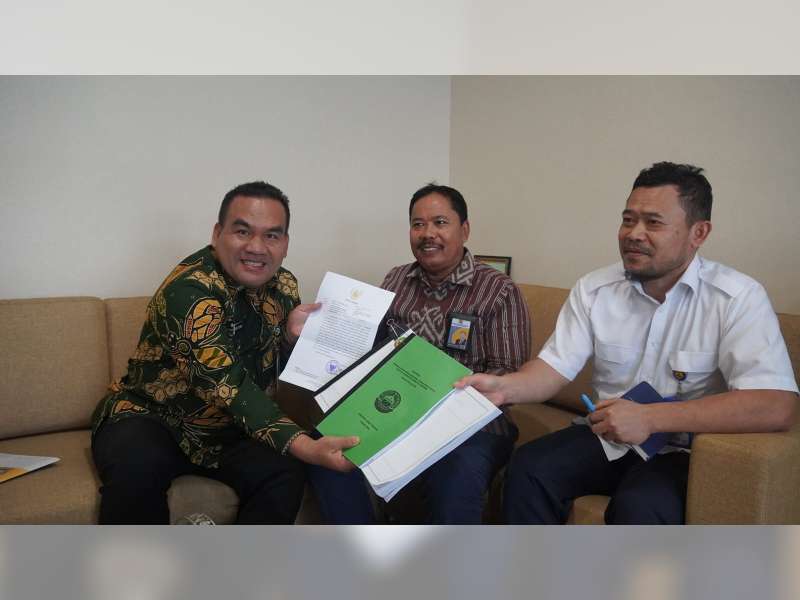 Perjuangkan Pembangunan Pasar Ngawen, Bupati Blora Antar Dokumen ke Kementerian PUPR