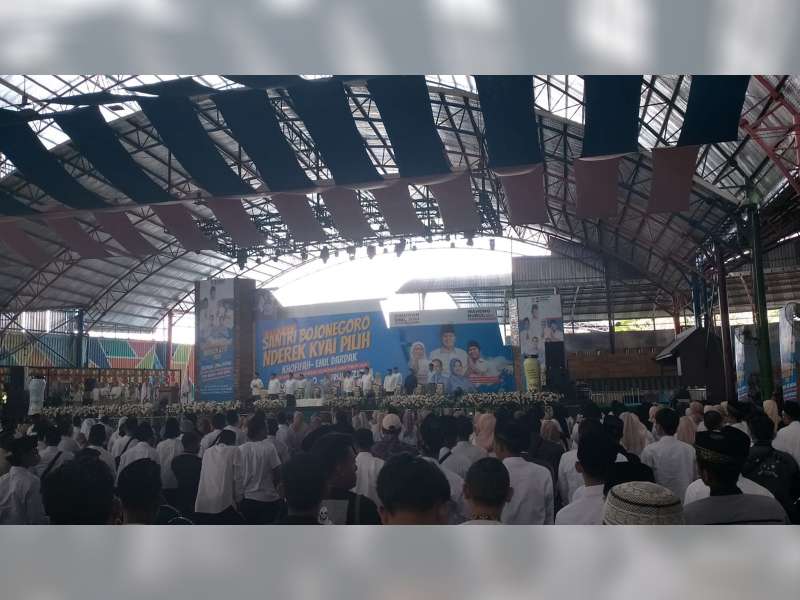 Relawan Santri Nderek Kiai se Bojonegoro Ikrar Menangkan Setyo Wahono-Nurul Azizah di Pilkada 2024