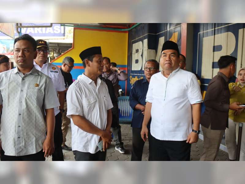 Pastikan Pilkada Berlangsung Aman, Bupati Blora Arief Rohman Monitoring ke Sejumlah TPS