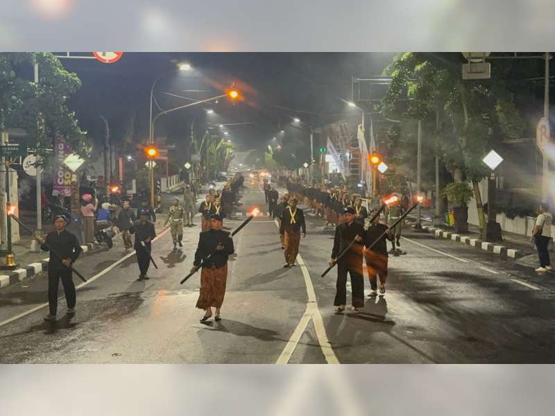 Sempat di Guyur Hujan, Kirab Pusaka Kyai Bismo di Blora Berjalan Khidmat