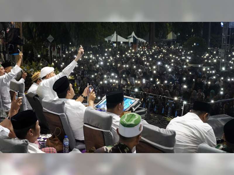 Ribuan Jemaah ‘Sareng-Sareng Bersholawat’ untuk Blora