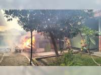 Diduga Akibat Korsleting Listrik, Gudang SMP Negeri 1 Ngasem, Bojonegoro Terbakar