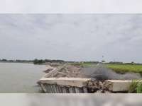 BBWS Bengawan Solo Belum Keluarkan Izin Rekomtek Proyek Penahan Tebing Sungai di Bojonegoro yang Ambrol