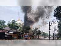 Kebakaran Menara Masjid Agung Darussalam Bojonegoro, 2 Unit Sepeda Motor Turut Terbakar