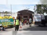 Suasana Duka Selimuti Rumah Eny Soedarwati, Jemaah Umrah asal Bojonegoro yang Meninggal di Arab Saudi