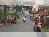 Mobil Rombongan Wisatawan asal Bojonegoro Kecelakaan di Tawangmangu, Karanganyar, 5 Orang Meninggal