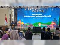 53 Persen Penduduk Bojonegoro Adalah Pengguna Internet Aktif