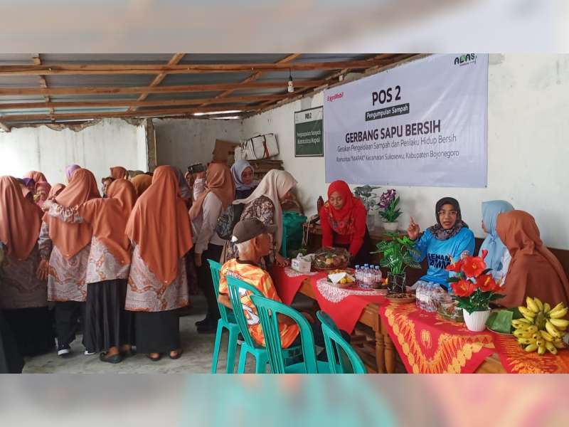 Ketua TP PKK Bojonegoro, Cantika Wahono, Apresiasi Arisan Sampah Emak-Emak Berdampak