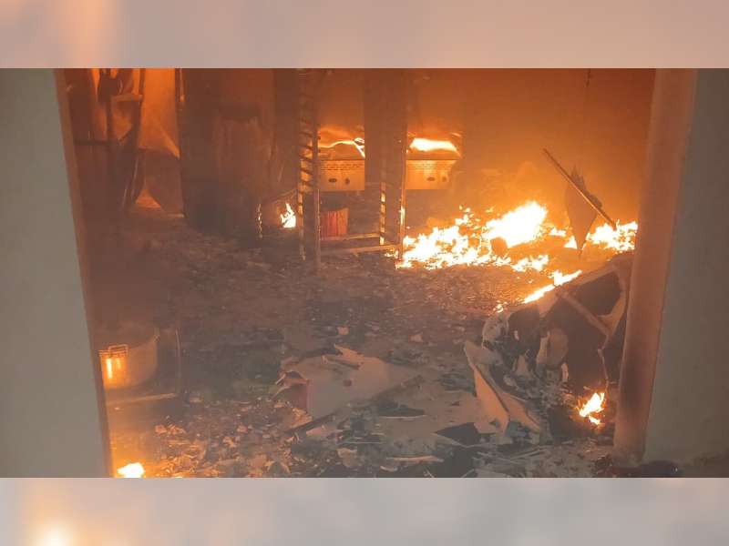 Diduga Akibat Tabung Gas Elpiji Bocor, Dapur SPPG di Baureno, Bojonegoro Terbakar, 2 Pekerja Luka-Luka