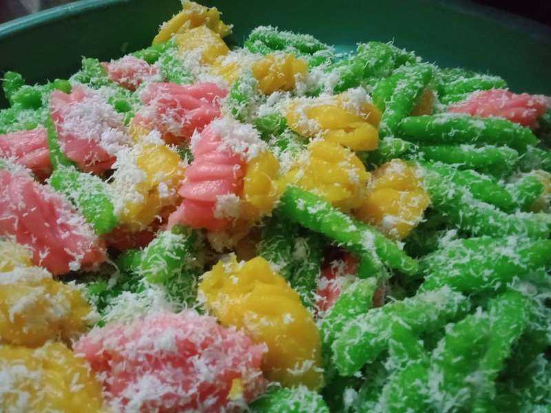 Pleret, Jajalan Tradisional Langka yang Gurih dan lembut