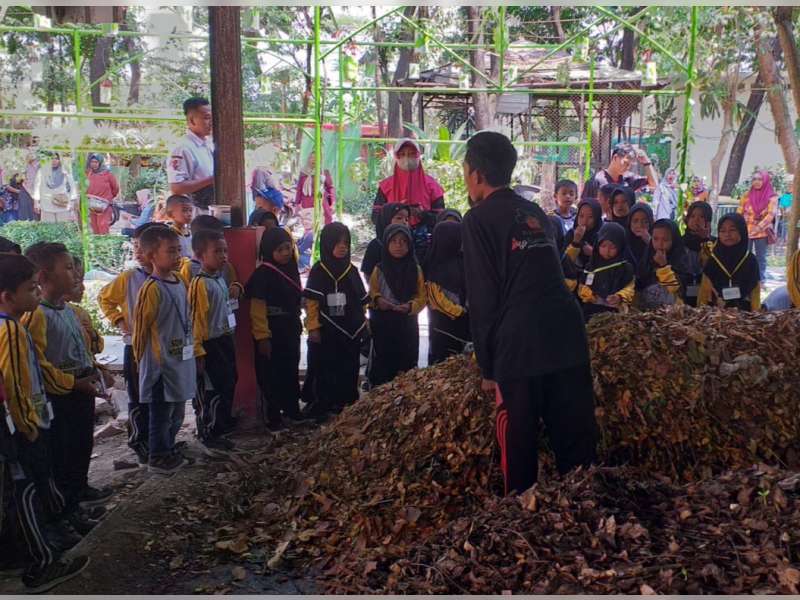 Bupati Bojonegoro Keluarkan Surat Edaran Kerja Bakti Lingkungan Atasi Masalah Sampah