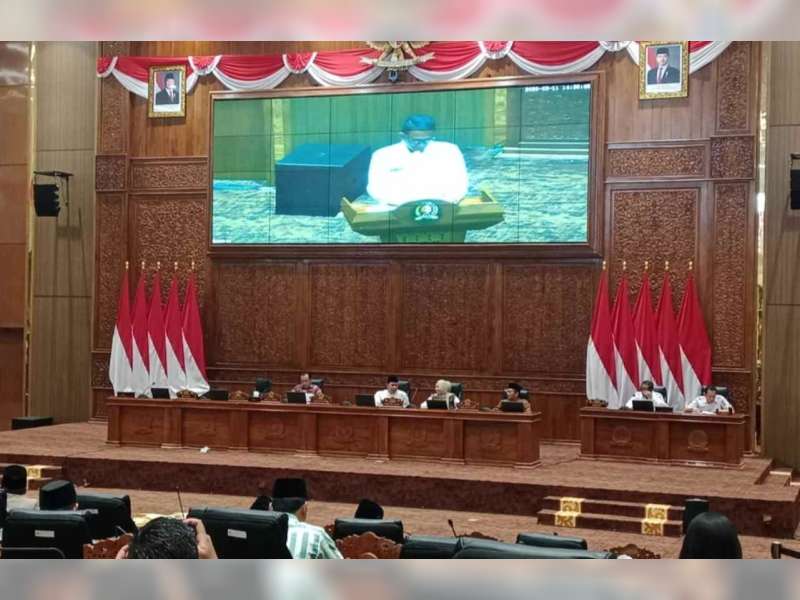 Capaian Pendapatan Daerah Bojonegoro 2025 Lampaui Target, Bupati Ajukan Lima Raperda