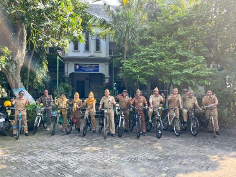Pemkab Bojonegoro Terapkan Aturan ASN  Berangkat Kerja Naik Sepeda Tiap Senin