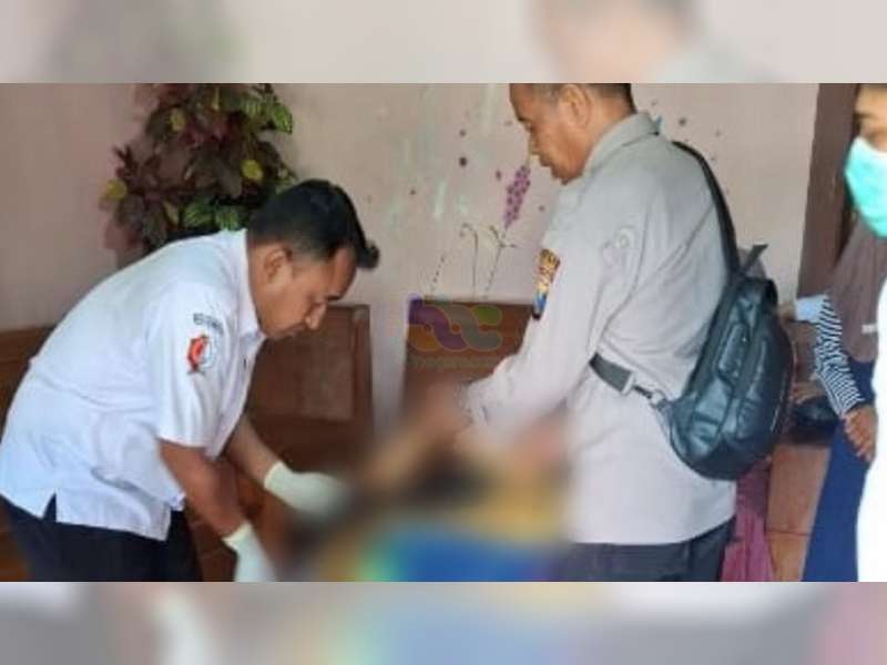 Tersengat Listrik saat Potong Ranting Pohon, Warga Temayang, Bojonegoro Meninggal Dunia