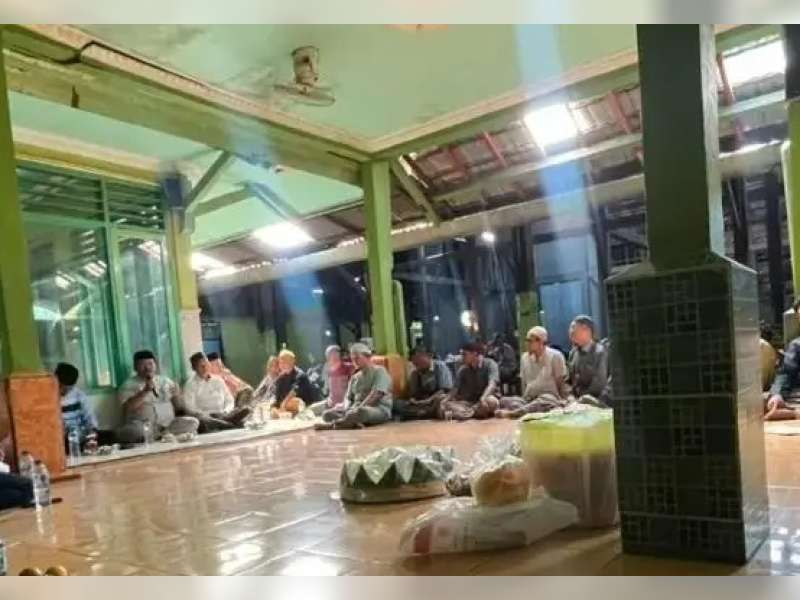 Pedagang Pasar Kota Bojonegoro Gelar Doa Bersama Jelang Relokasi