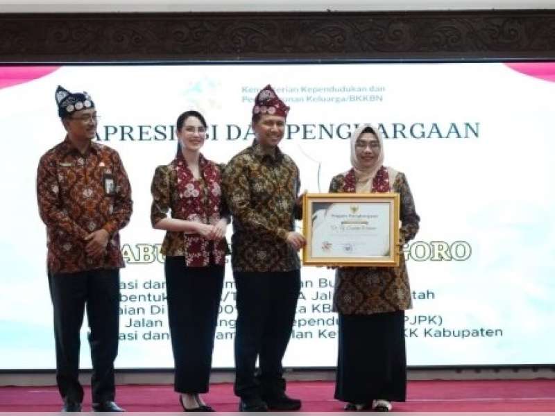 Pemkab Bojonegoro Borong Lima Penghargaan pada Puncak Harganas ke-33 Jawa Timur