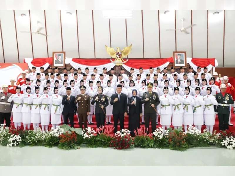Bupati Setyo Wahono Resmi Pengukuhan 72 Anggota Paskibraka Bojonegoro 2026