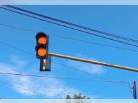 Tingkatkan Keselamatan Pengguna Jalan, Dishub Bojonegoro Realisasikan Pemasangan Warning Light di 13 Titik
