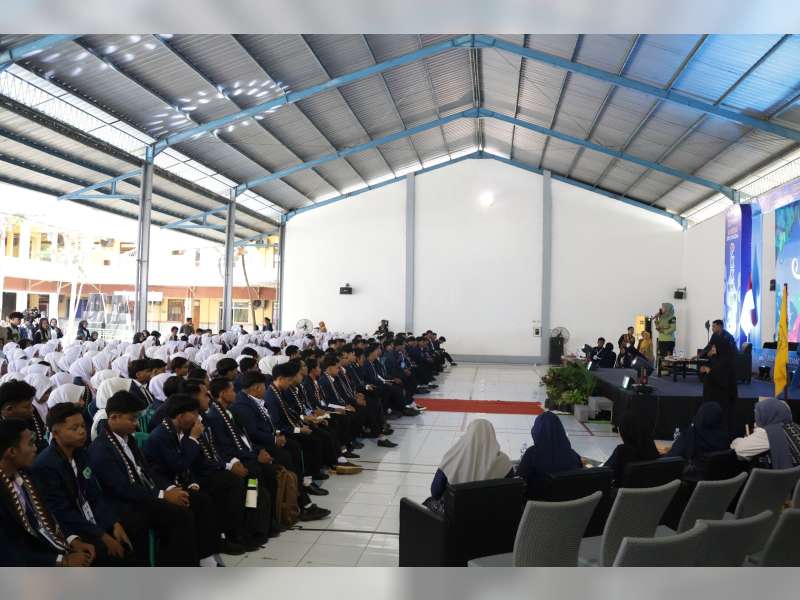 IKIP PGRI Bojonegoro Gelar PKKMB 2026, Hadirkan Ketua Dekranasda Hingga Kepala BRIDA untuk Membekali Mahasiswa Baru