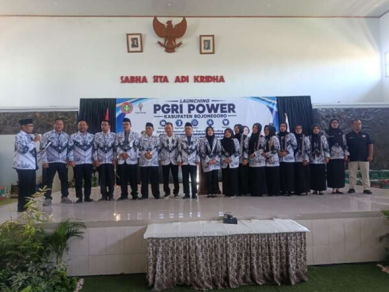 Dorong Digitalisasi Pendidikan, PGRI Bojonegoro Luncurkan Program PGRI POWER dan Gerakan Guru Mahir Koding-AI