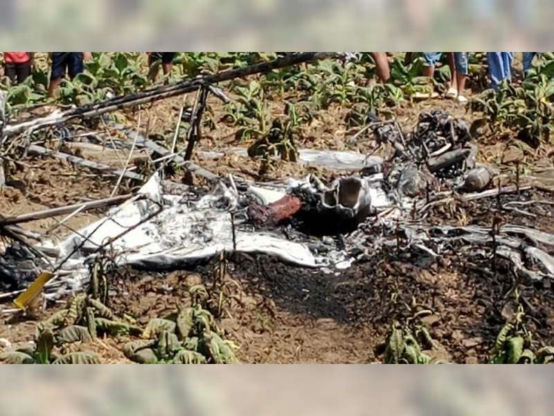 Pesawat Latih Jatuh dan Terbakar di Blora, Pilot dan Co-pilot Selamat