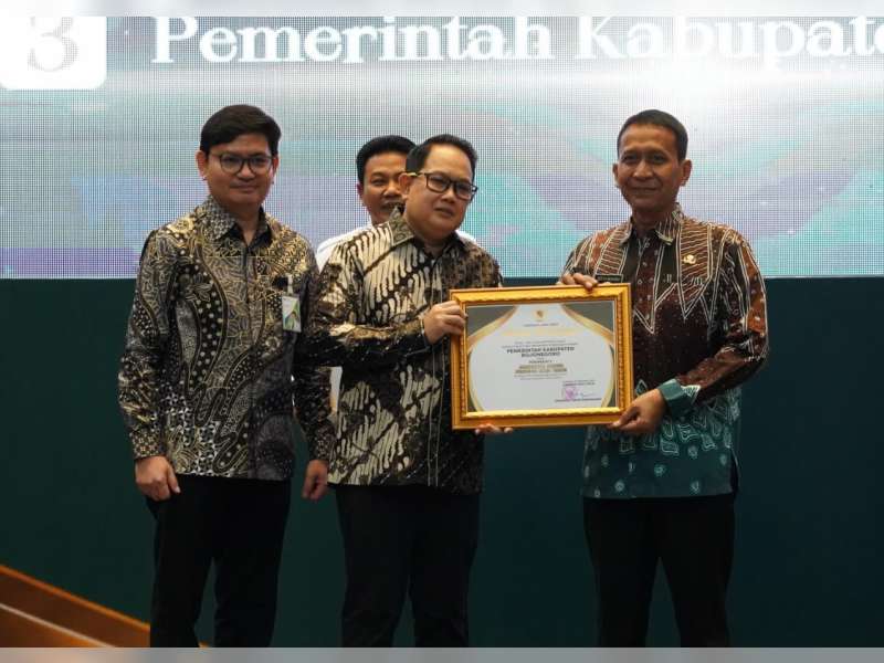 Komitmen Lindungi Pekerja Informal, Bojonegoro Raih Peringkat Ke-2 Jamsostek Award 2026 Jatim