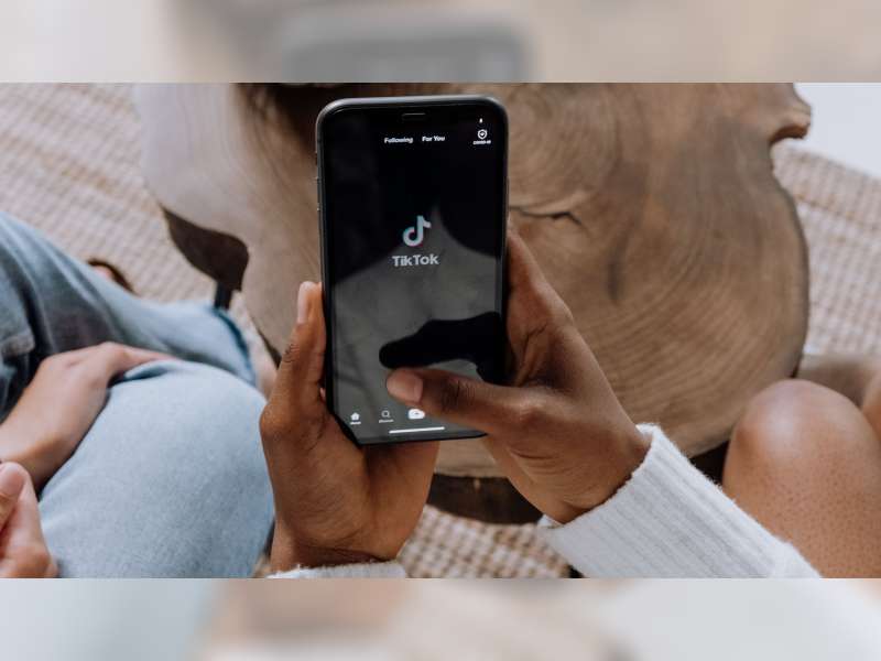 Ketika TikTok Mulai Mendiagnosis Kita