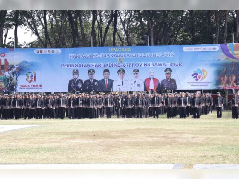 Upacara Peringatan HJB ke-349  Berlangsung Khidmat dan Semarak di Alun-Alun Bojonegoro